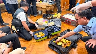 Polri dan Kejagung Uji Keaslian 74 Kg Emas Sitaan Kasus Korupsi
