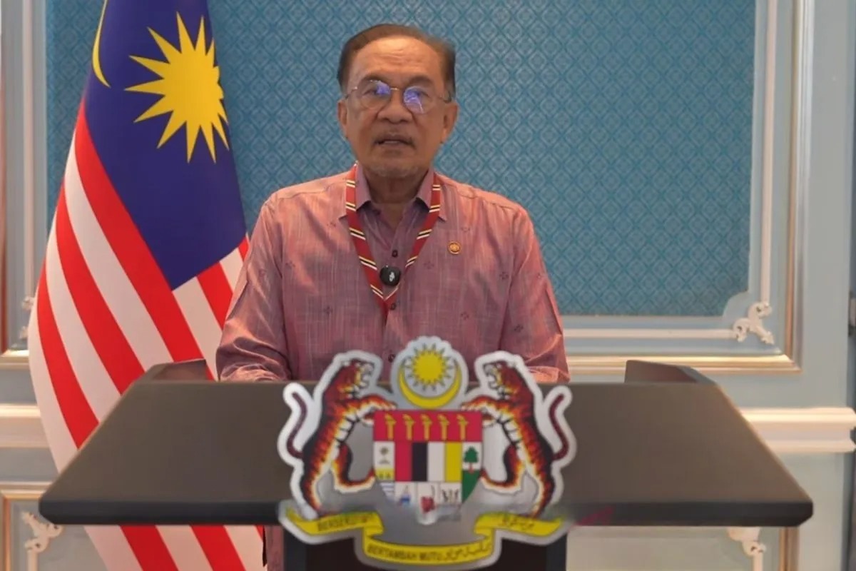 Anwar Ibrahim Janji Deportasi Semua Warga Israel di Malaysia