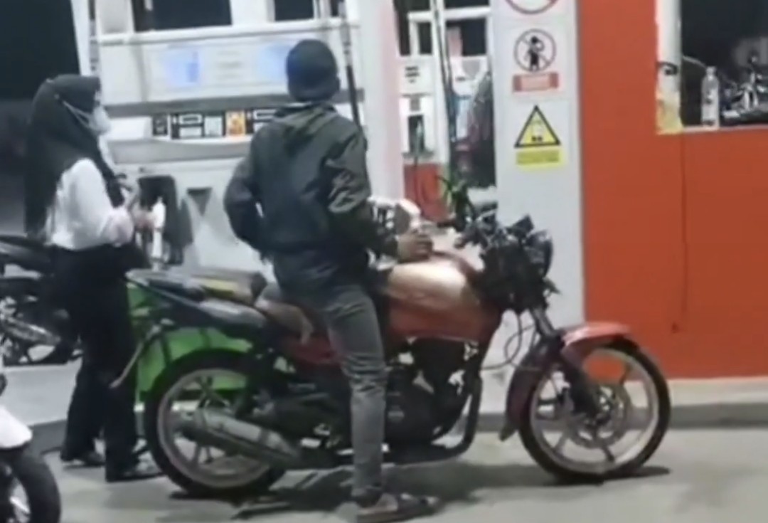 SPBU Bekasi dan Jakarta Batasi Isi BBM Motor Thunder