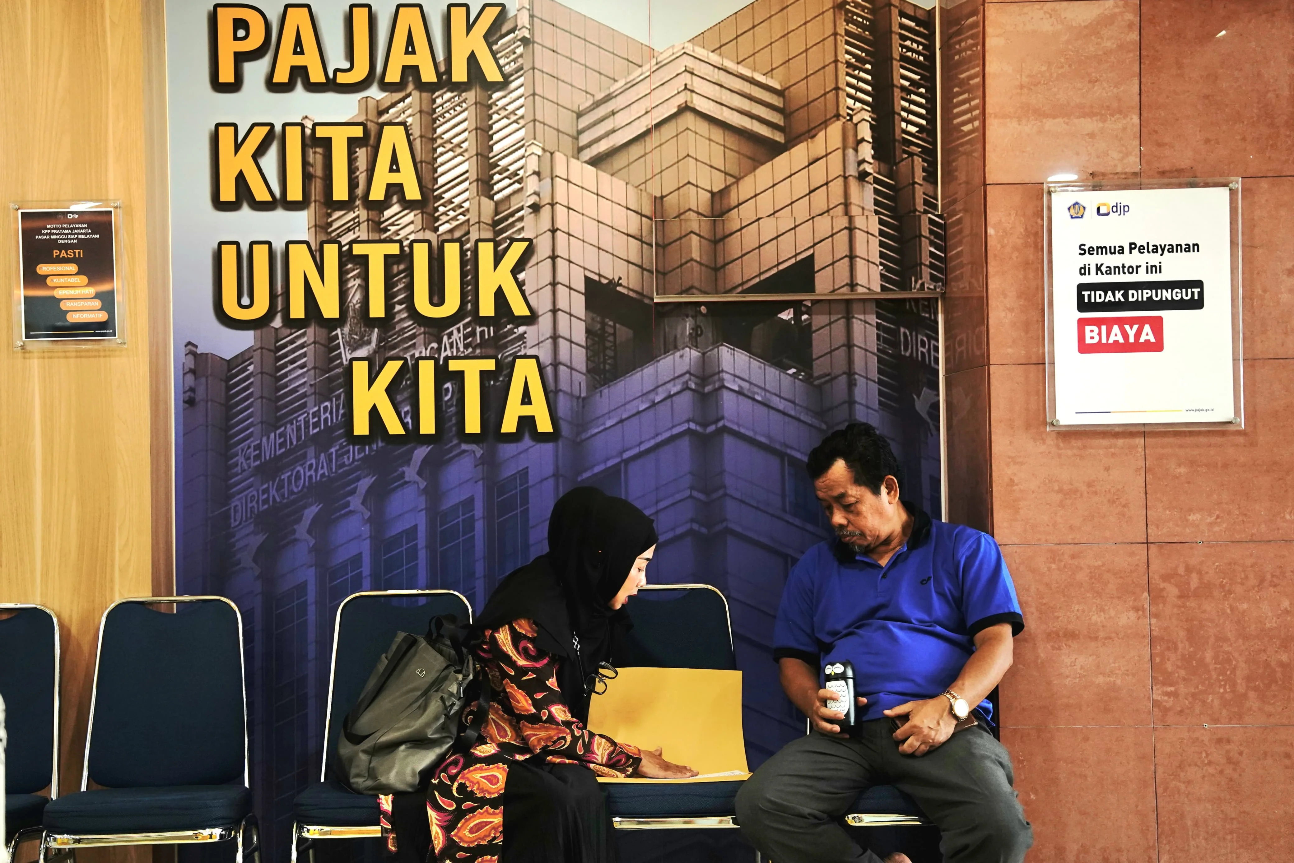 Pajak Itu Gak Cuma PPh, Ini Jenis Pajak yang Sering Kamu Bayar Tanpa Sadar