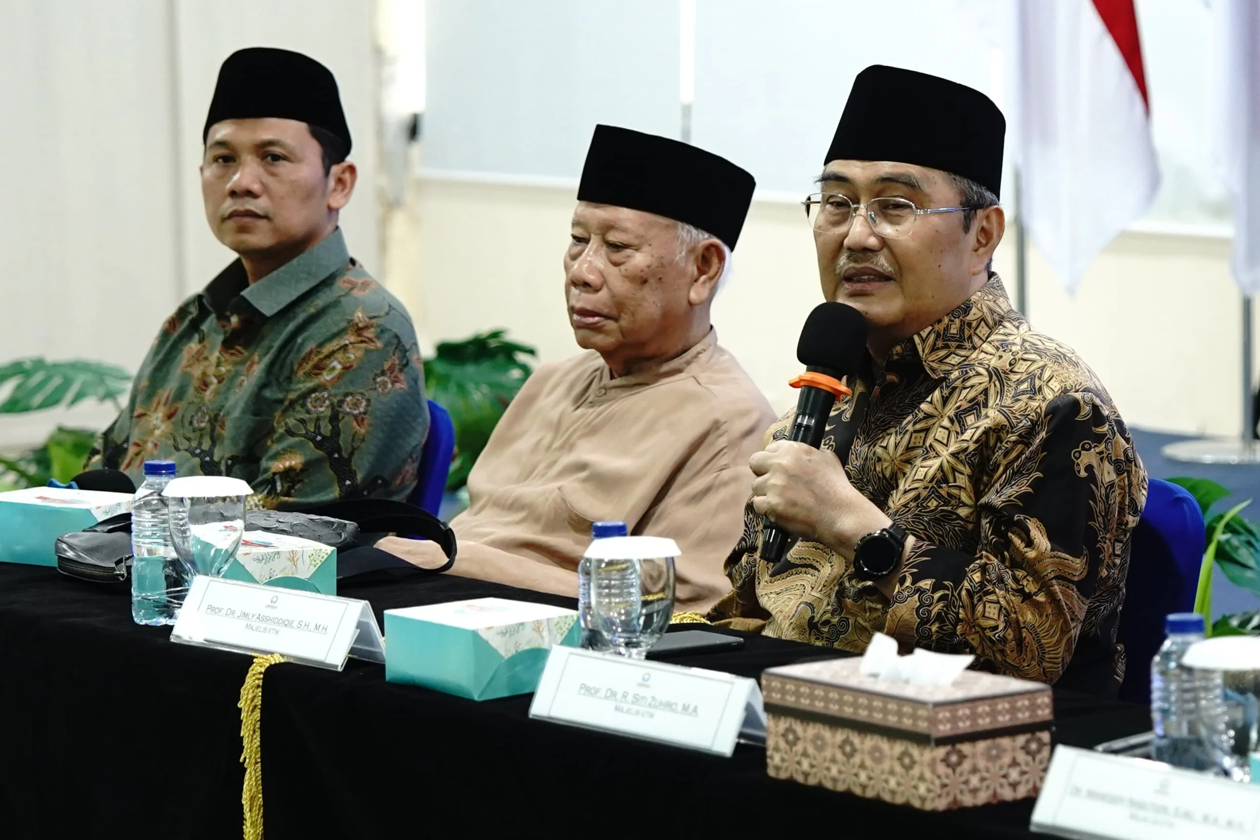 Jimly Usul Pimpinan Ombudsman Dipilih Internal, Bukan DPR