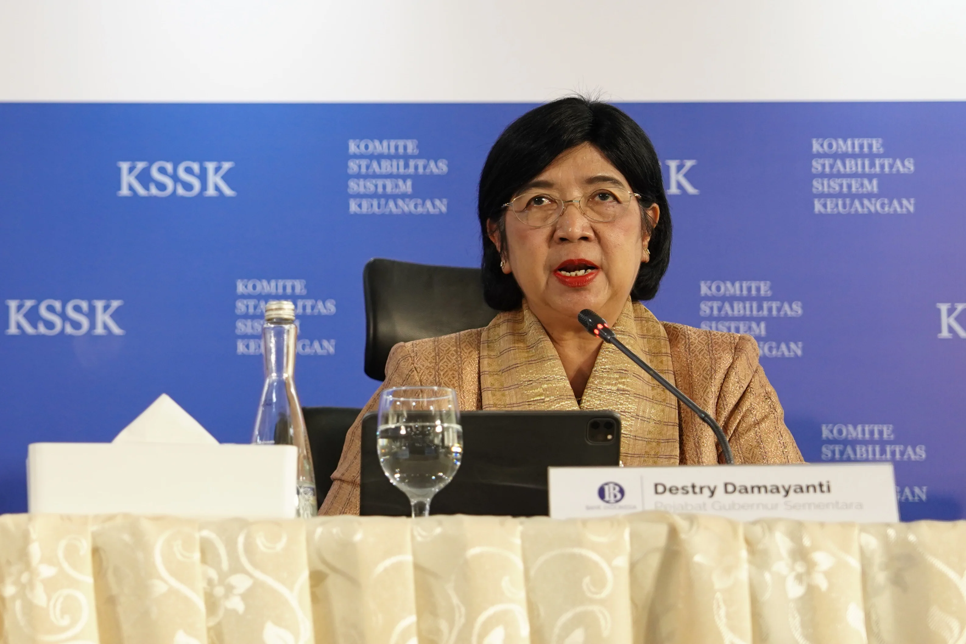 BI Naikkan Suku Bunga 100 Bps, Destry Ungkap Alasan dan Dampaknya ke Rupiah