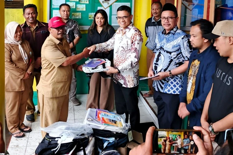 Kelas Darurat dan Bantuan Psikososial Disiapkan Kemendikdasmen di Lumajang