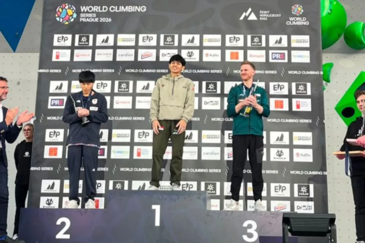 Srondeng Cetak Sejarah, Emas Pertama Lead di World Climbing Series