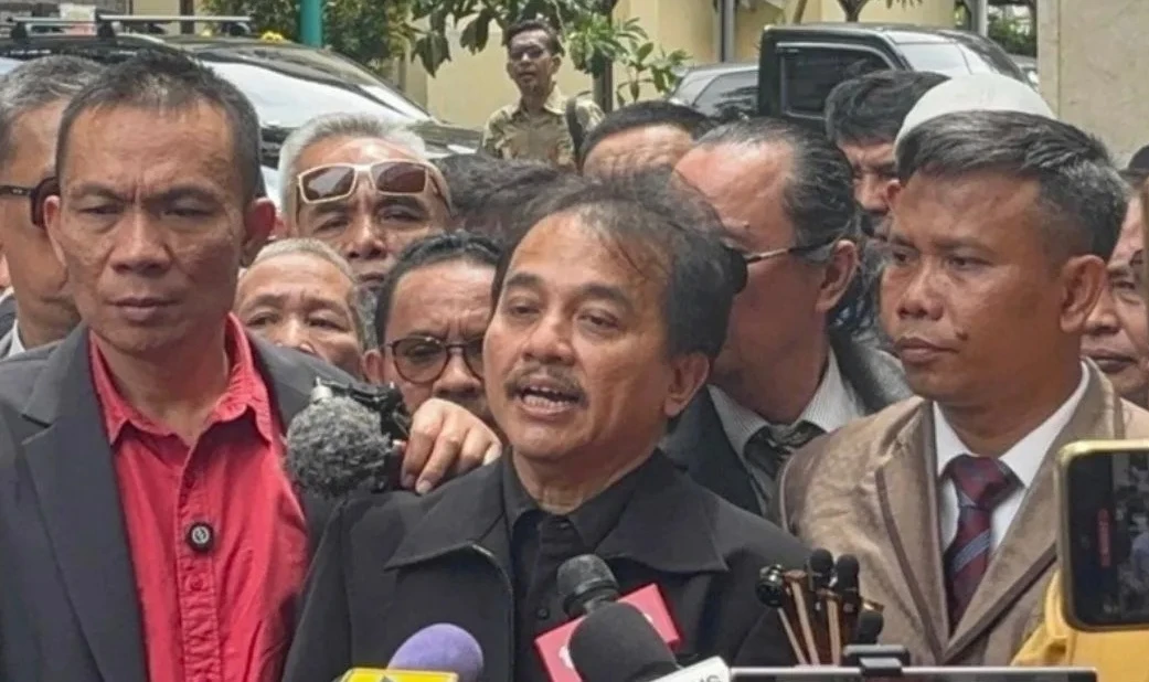 Pengacara Roy Suryo Sindir Polda Soal Kasus 2 Tahun Firli Bahuri