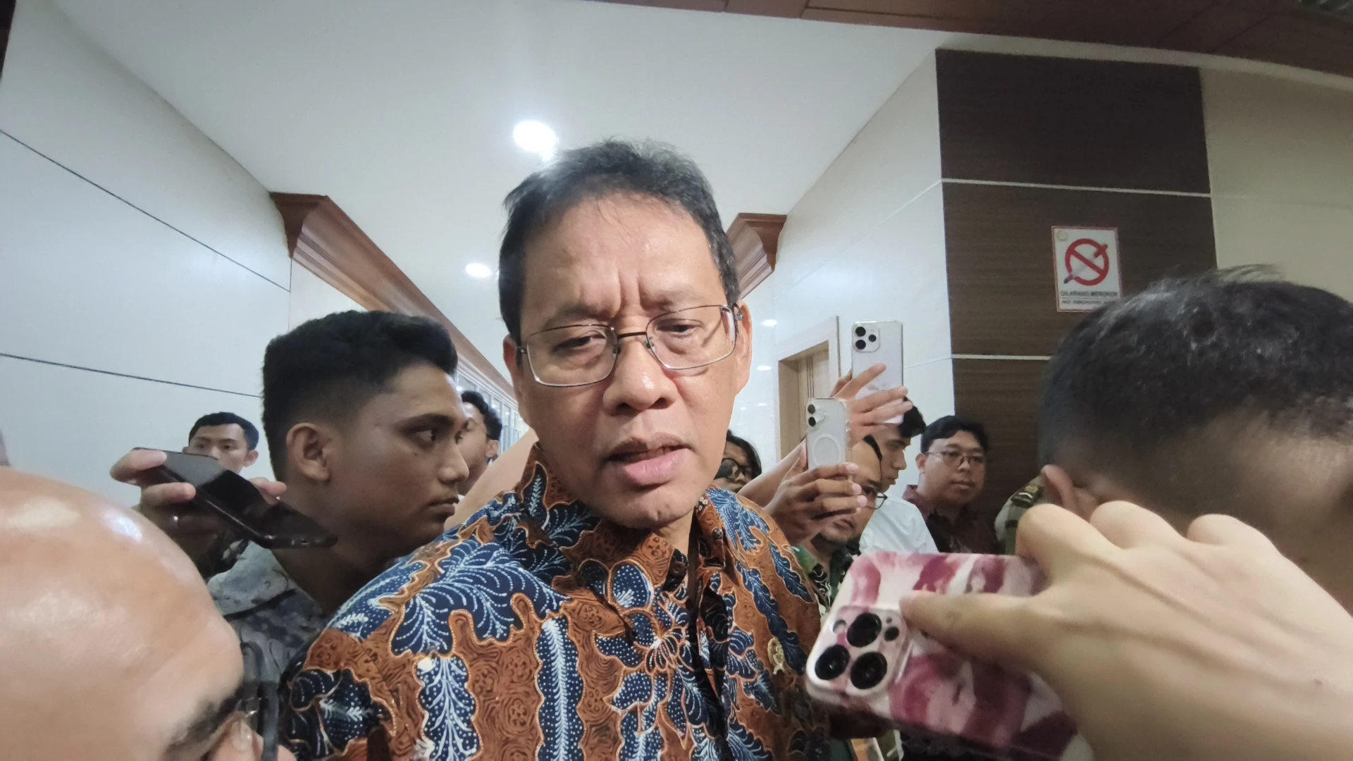 Purbaya Pastikan Pemberian Insentif Kendaraan Listrik Kembali Diundur Hingga Agustus
