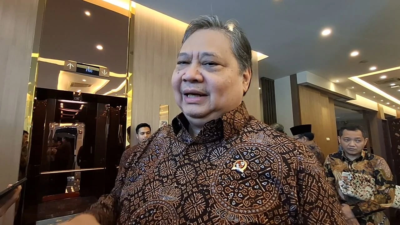 Soal Pengganti Perry Warjiyo, Airlangga: Kita Tunggu Saja Dulu