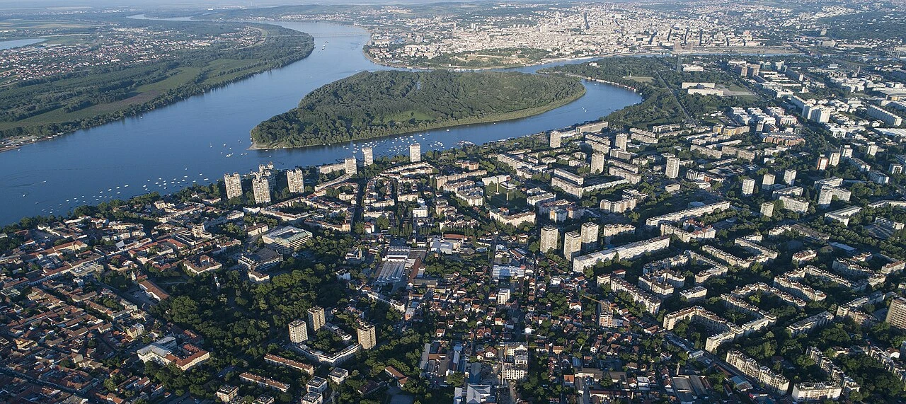 Kekeringan Ekstrem, Puluhan Kapal PD II Muncul ke Permukaan Sungai Danube