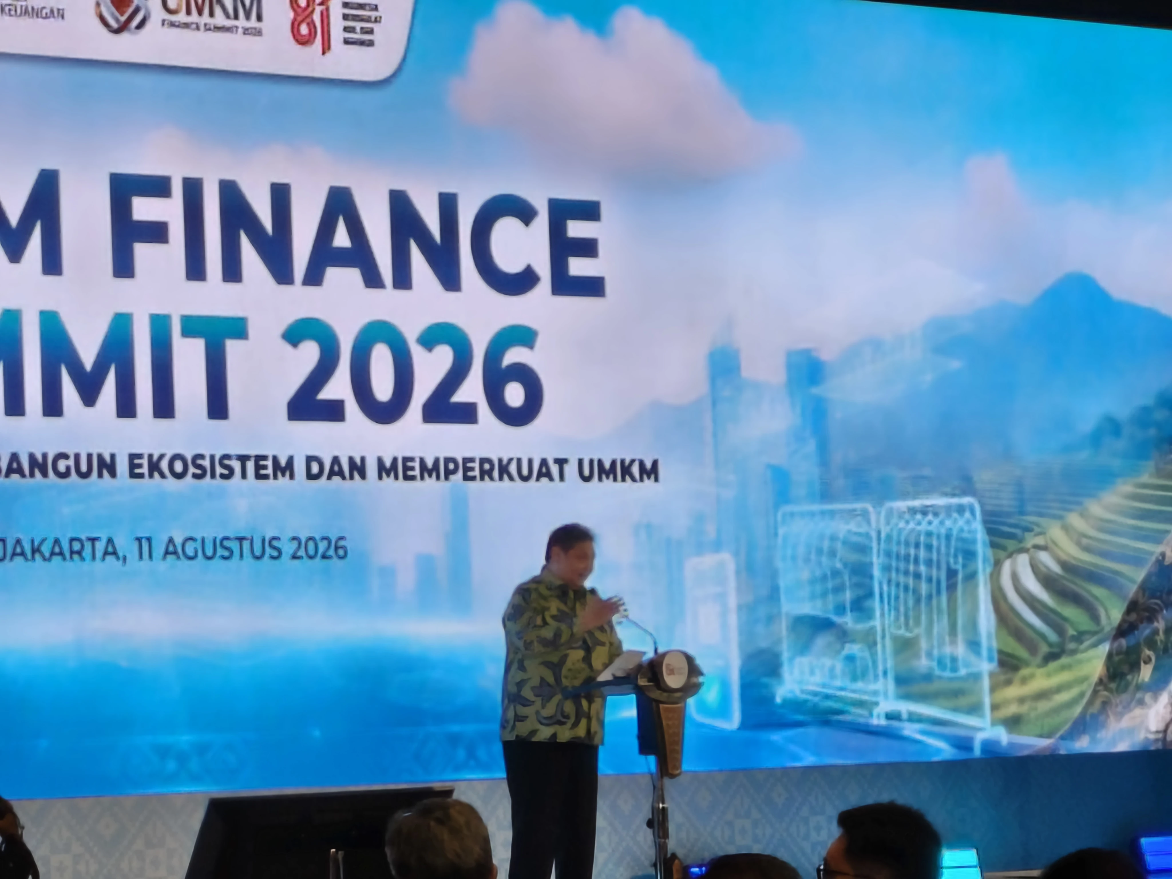 Belajar dari India, Airlangga Ingin UMKM Jadi Tulang Punggung Ekonomi