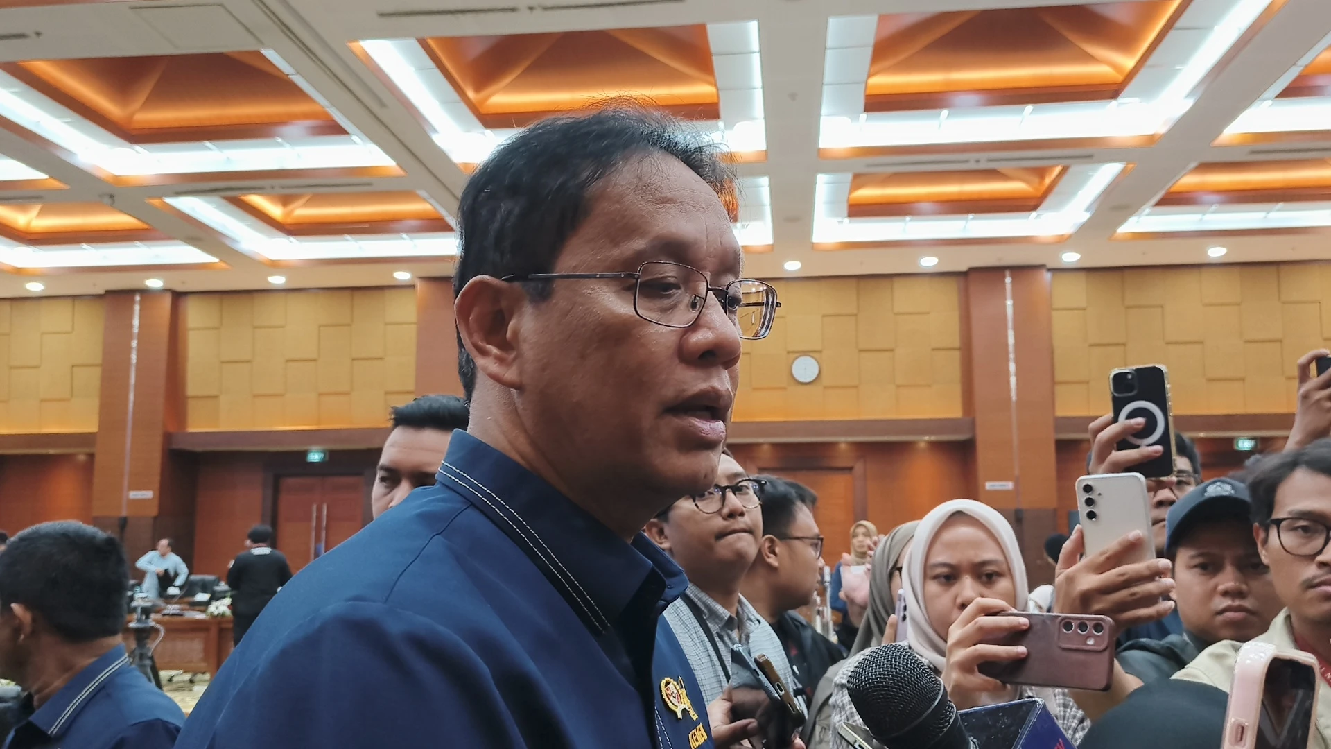 Purbaya Buka Peluang Tunda Lagi Pajak Pedagang Marketplace