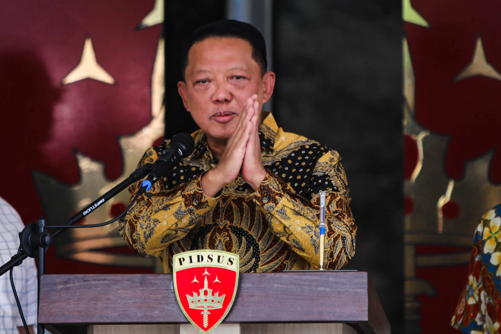 Jeruk Makan Jeruk di Gedung Bundar: Mampukah Kejagung Objektif Sidik Eks Bos Jampidsus?