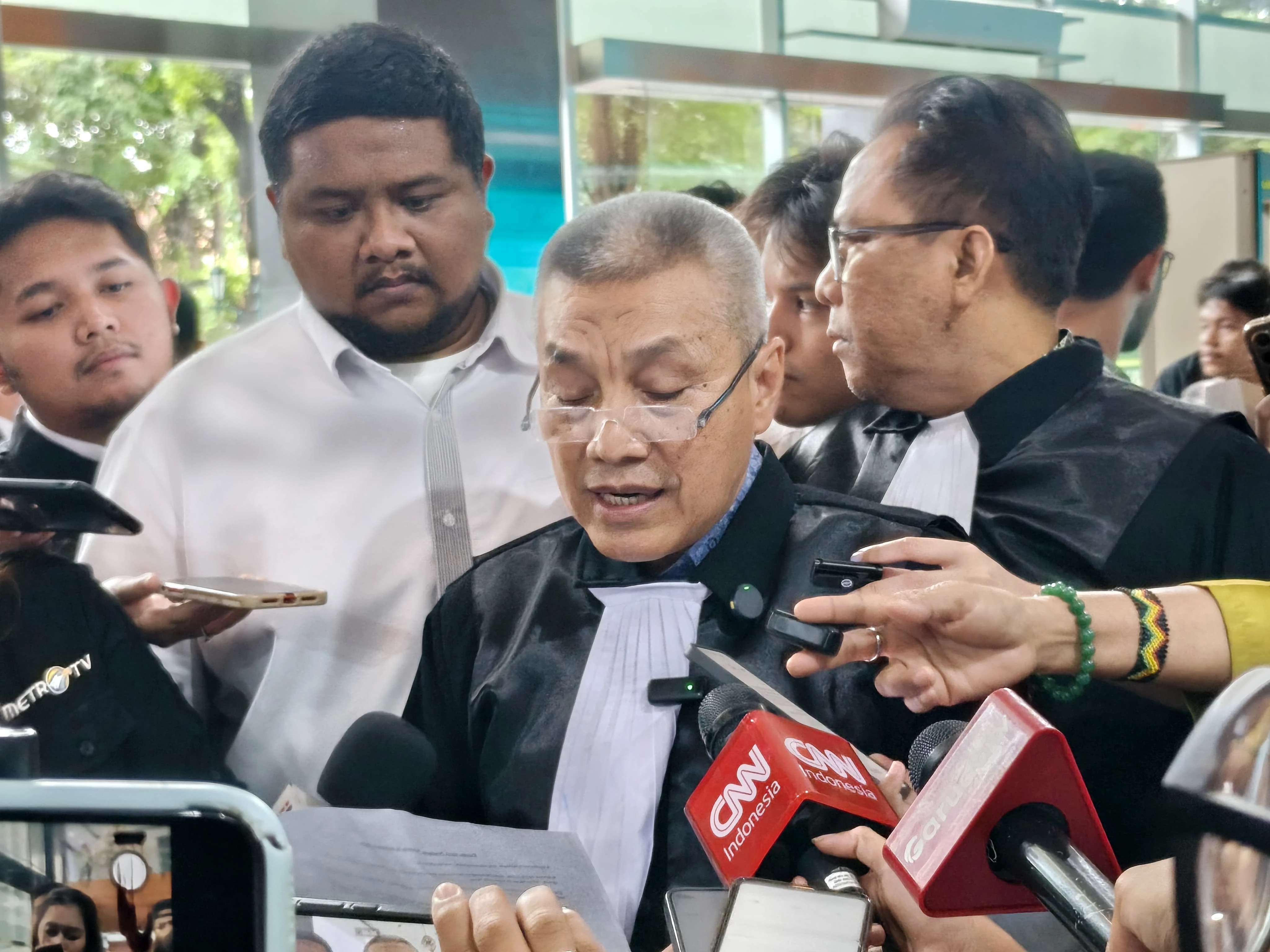 Tak Bisa Bicara ke Media, Nadiem Titip Pesan ke Kuasa Hukum