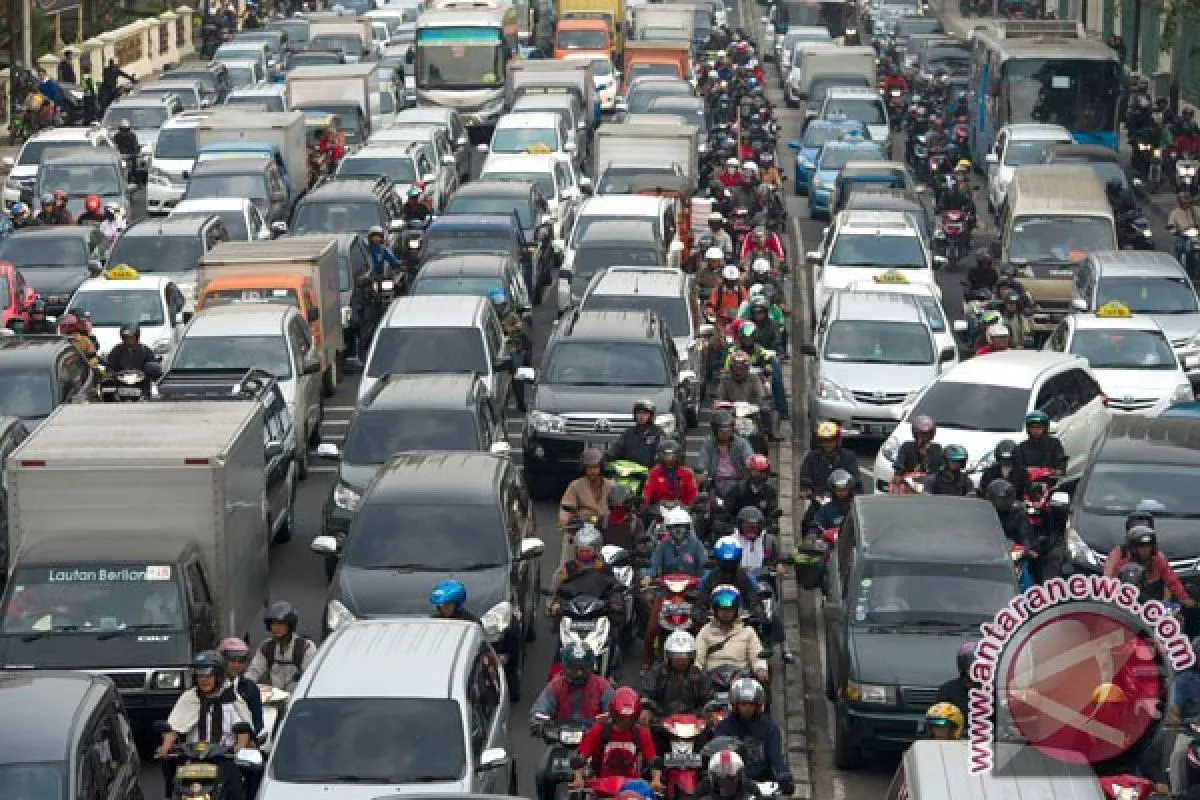 Mulai Hari ini Warga Jakarta Bebas Denda PKB dan BBNKB Hingga Akhir Tahun 2025