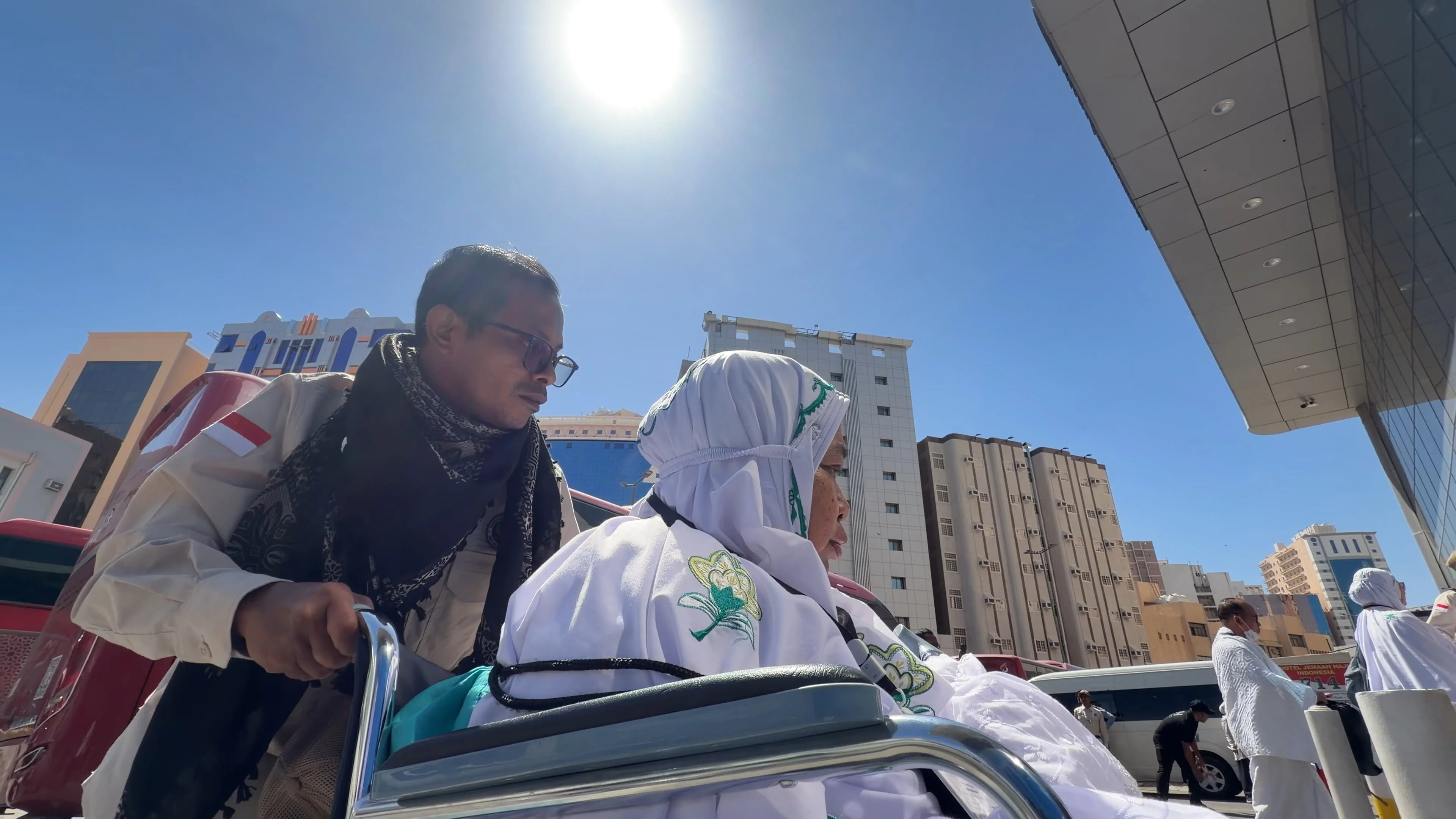 Petugas Penyelenggara Ibadah Haji (PPIH)