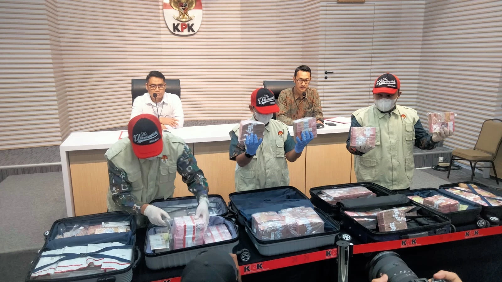 Tiga Mantan Petinggi Bea Cukai Segera Disidang di PN Jakpus pada Awal Juli