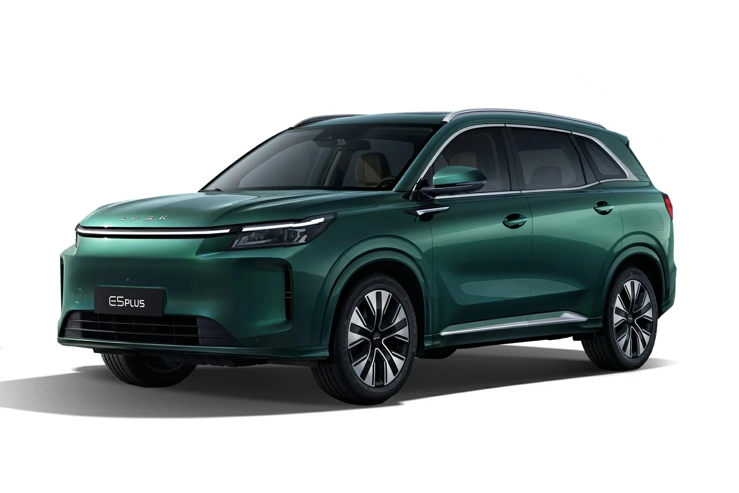DFSK E5 Plus Meluncur di GIIAS 2026, Harga Mulai Rp479 Juta
