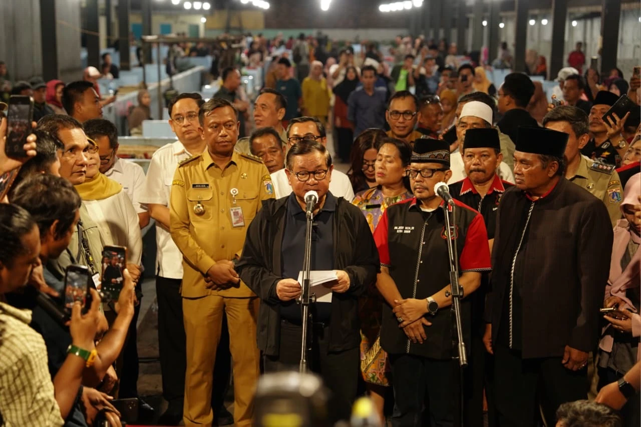 Tata Pedagang Kramat Jati usai 50 Tahun, Pramono Gratiskan Retribusi 6 Bulan