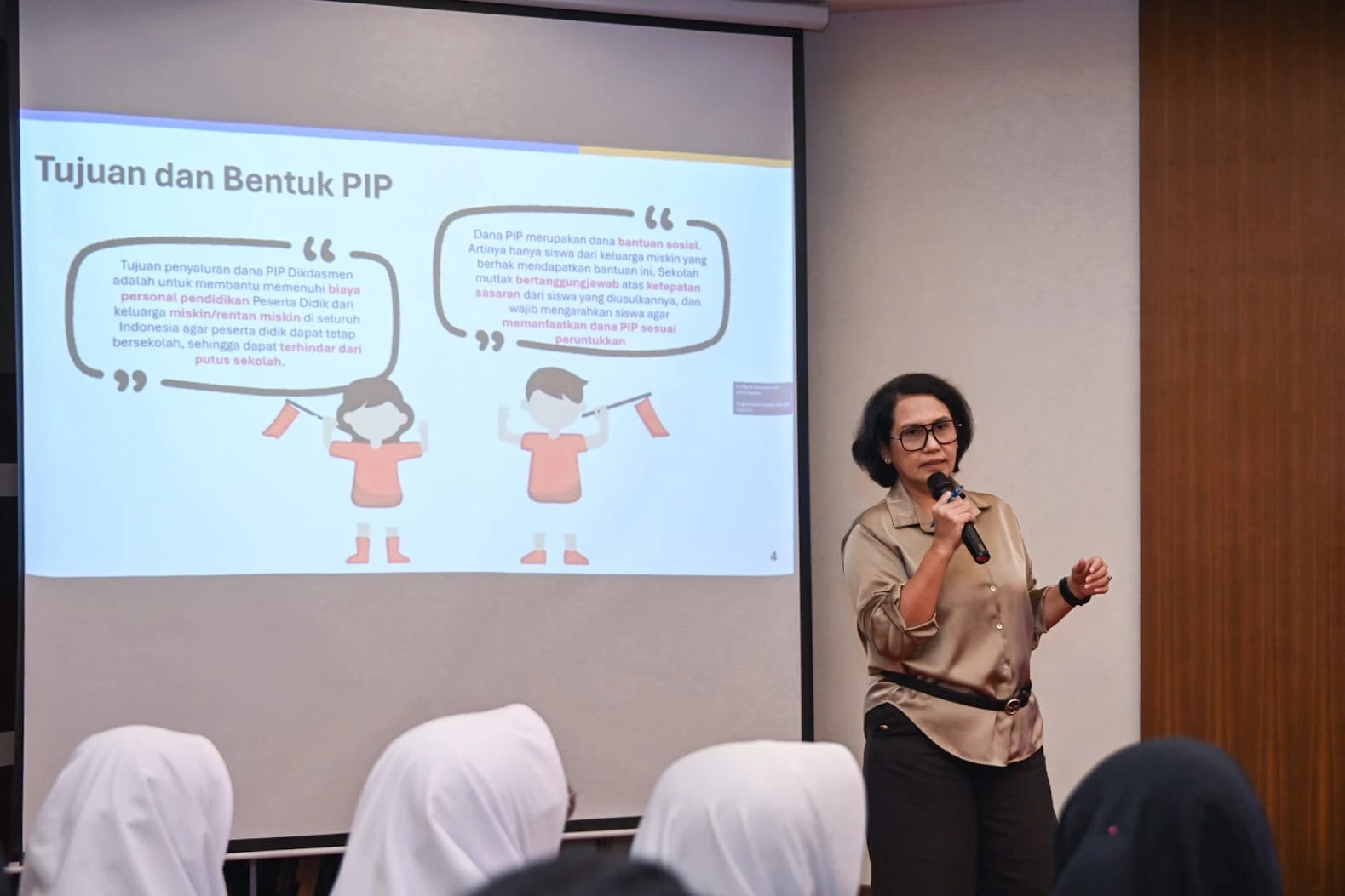 Pemerintah Pastikan Guru Non-ASN Dapat 3 Tunjangan Ini, TPG Naik jadi Rp2 Juta