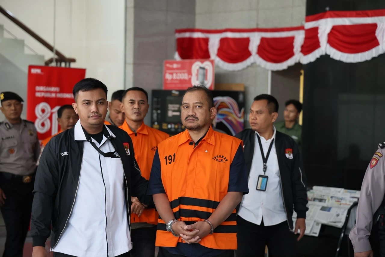 Bupati Pemalang Anom Widiyantoro Jadi Tersangka Usai OTT KPK