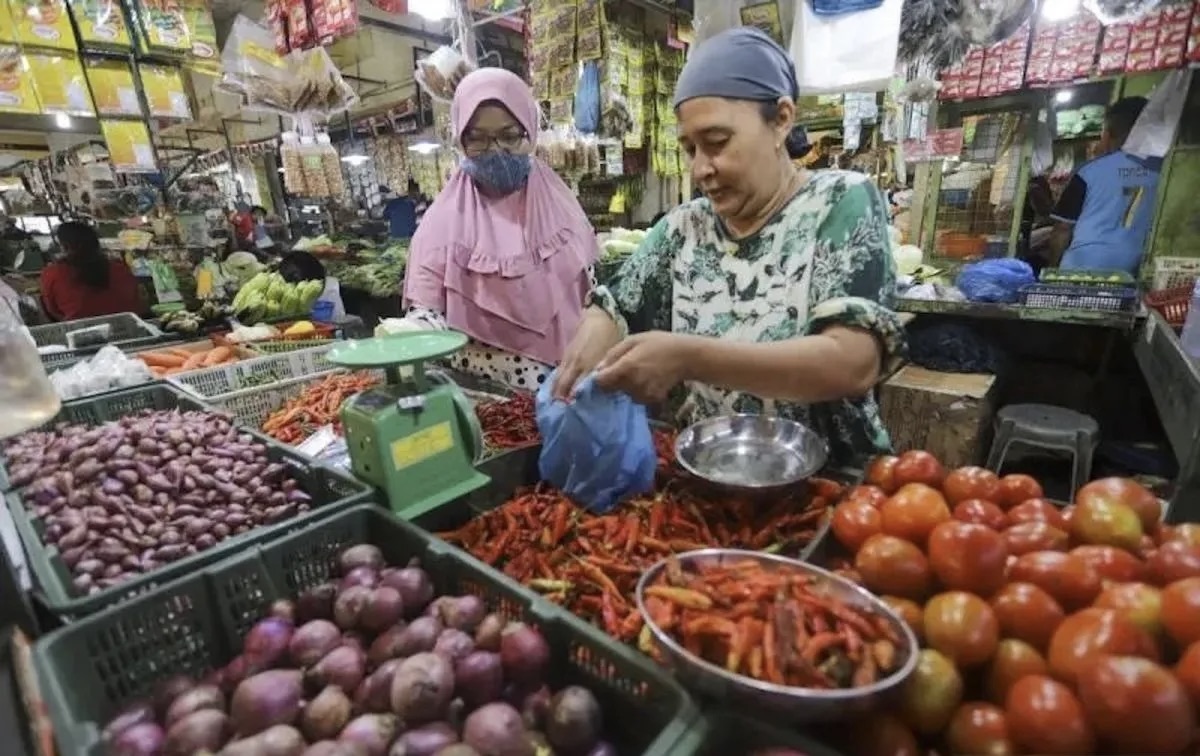 bawang merah dan cabai rawit merah