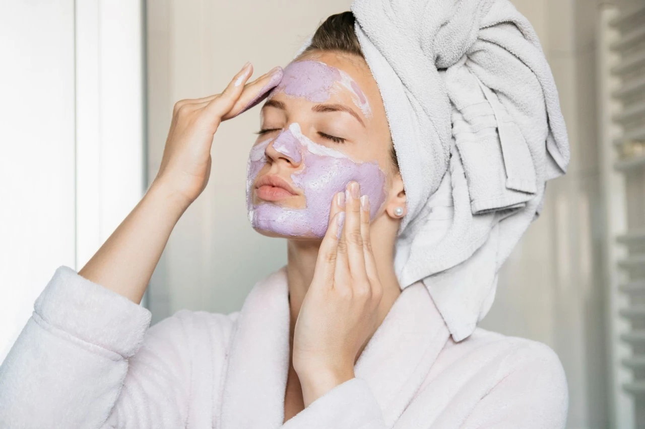 Apakah Aman Maskeran Setiap Hari? Jangan Coba Dulu, Ini Penjelasan Lengkapnya