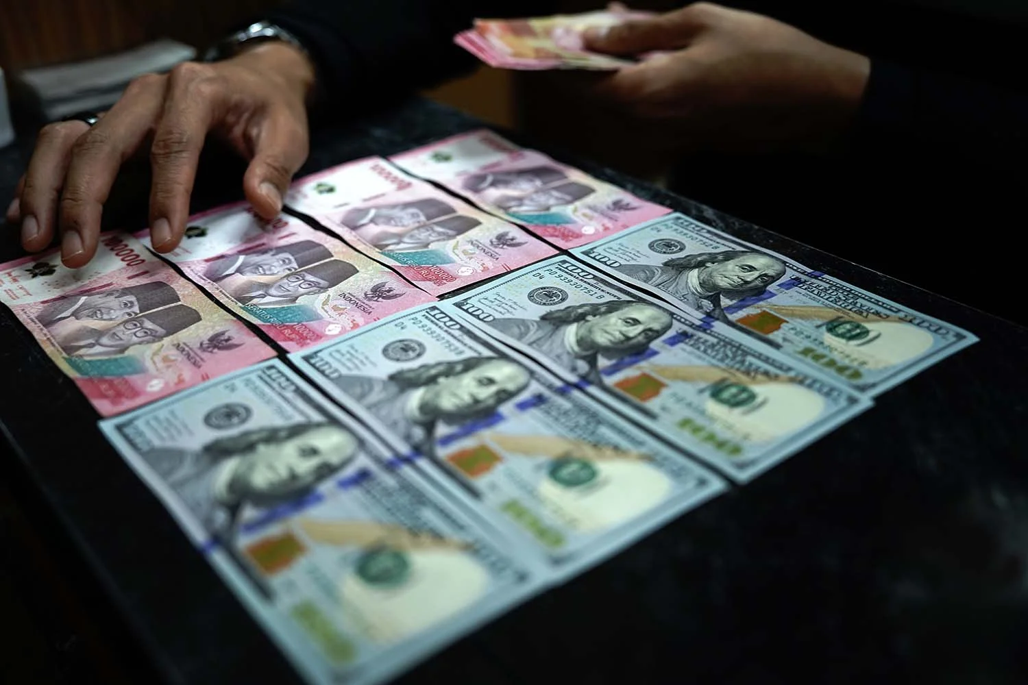 Ketua Banggar Minta KSSK Bergerak Saat Rupiah Sentuh Level Rp18.000 per Dolar AS