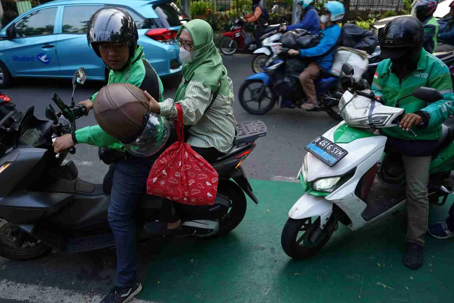DPR Koordinasi Kementerian Bahas Finalisasi Perpres Ojol