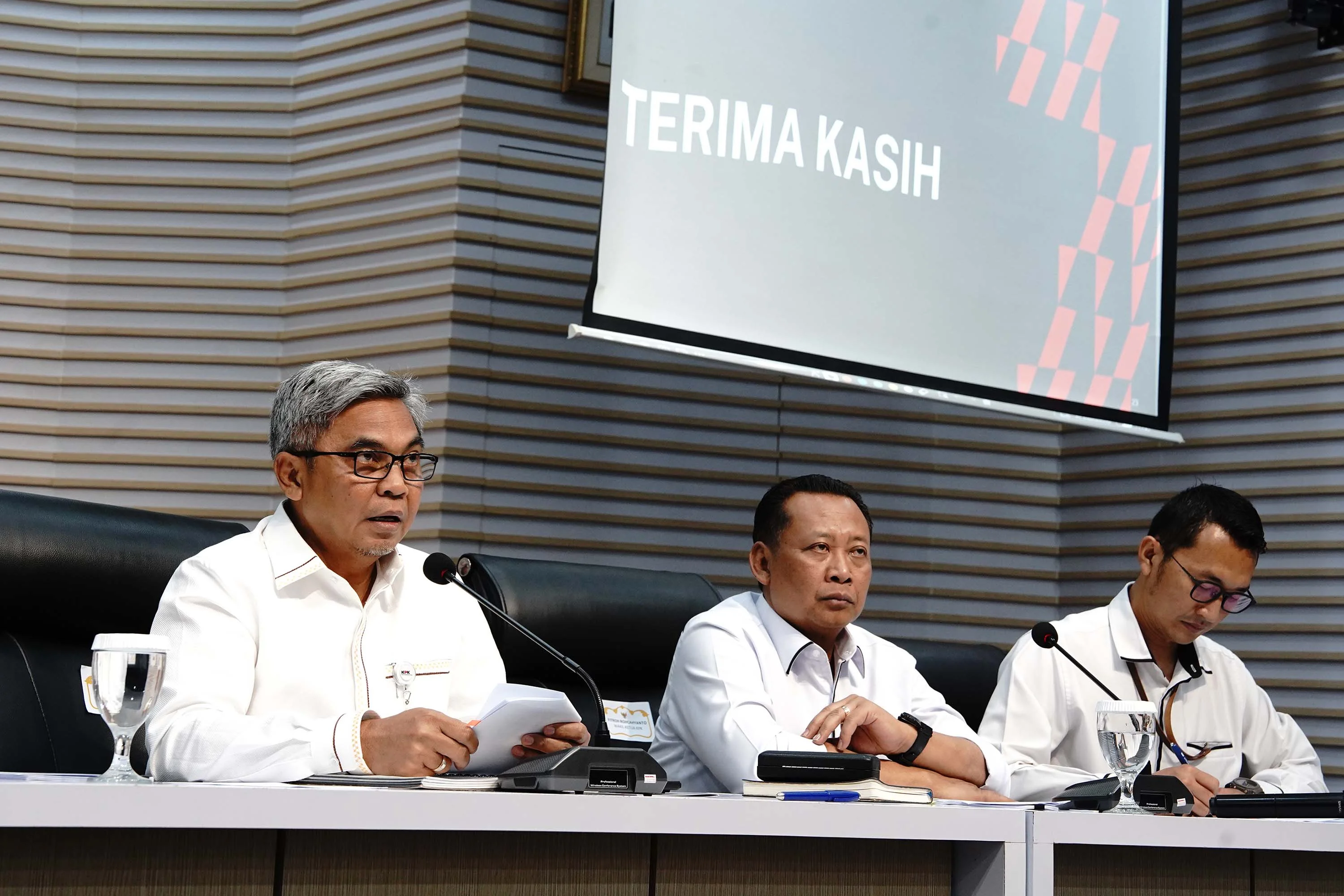 Sebanyak 73 Perkara Berkekuatan Hukum, KPK Ungkit Pemberian Amnesti Hasto dan Rehabilitasi Ira