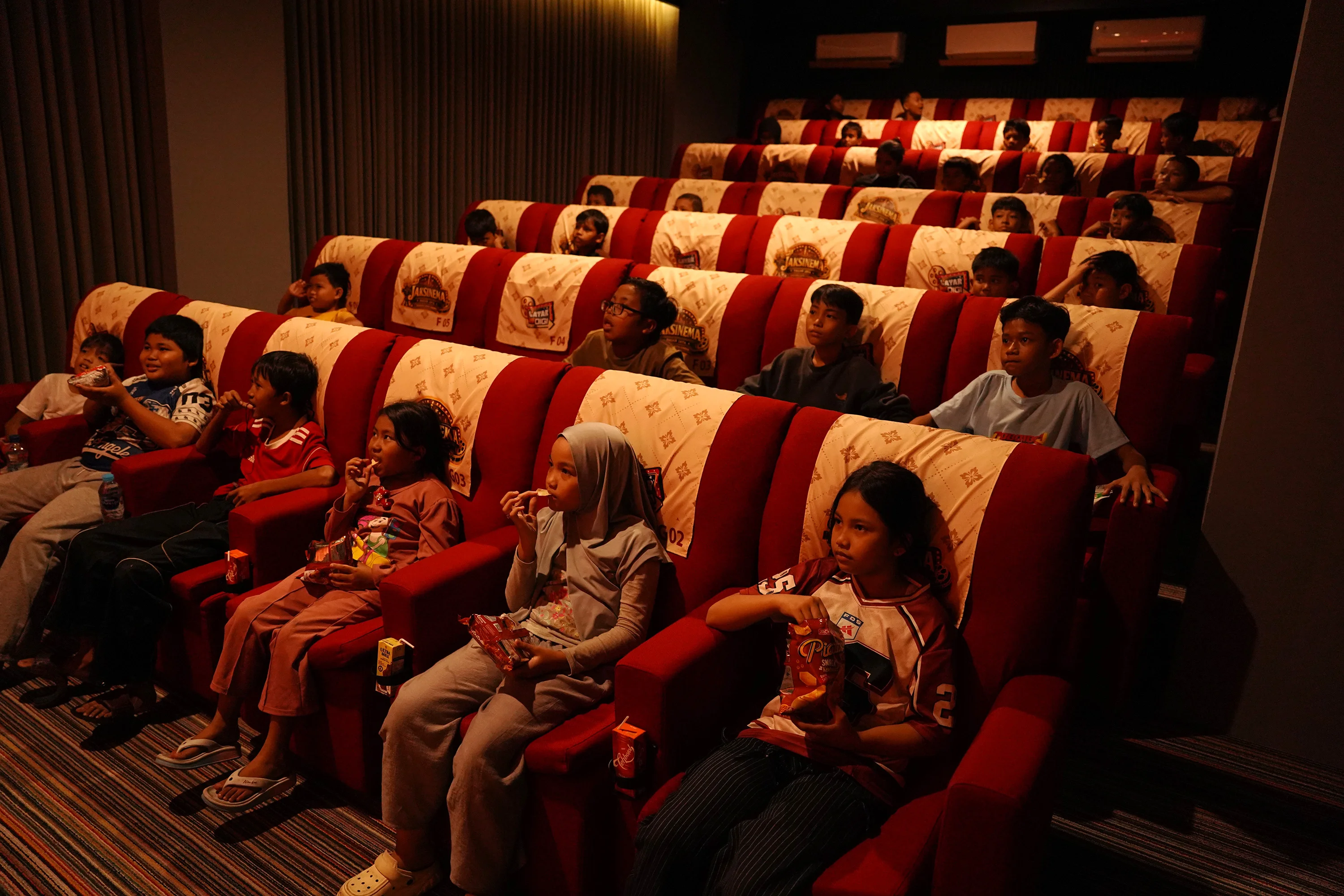 Bioskop Mini Pasar Rumput Jadi Alternatif Hiburan Anak