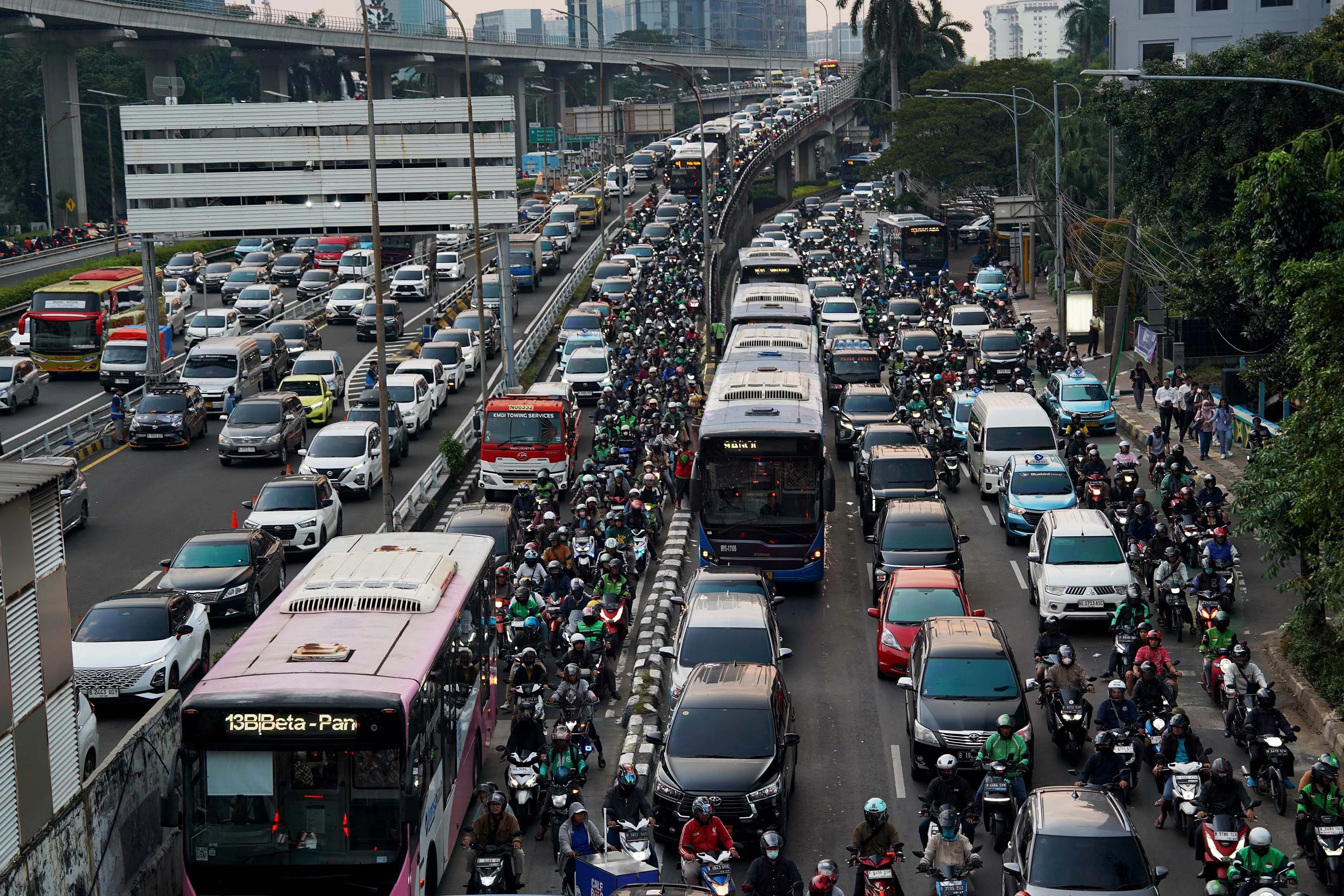 Polisi Antisipasi Pergeseran Jam Kemacetan di Jakarta Selama Ramadan