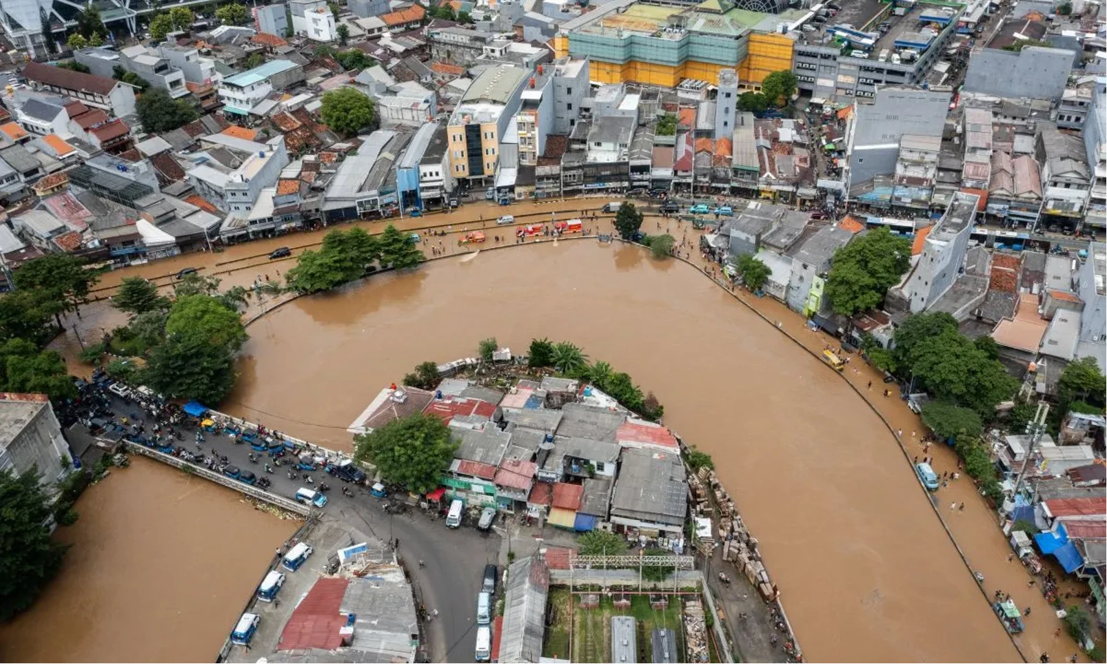 Bongkar Statistik Banjir Jakarta, Ini Penyebab, Kerugian, dan Mitigasi
