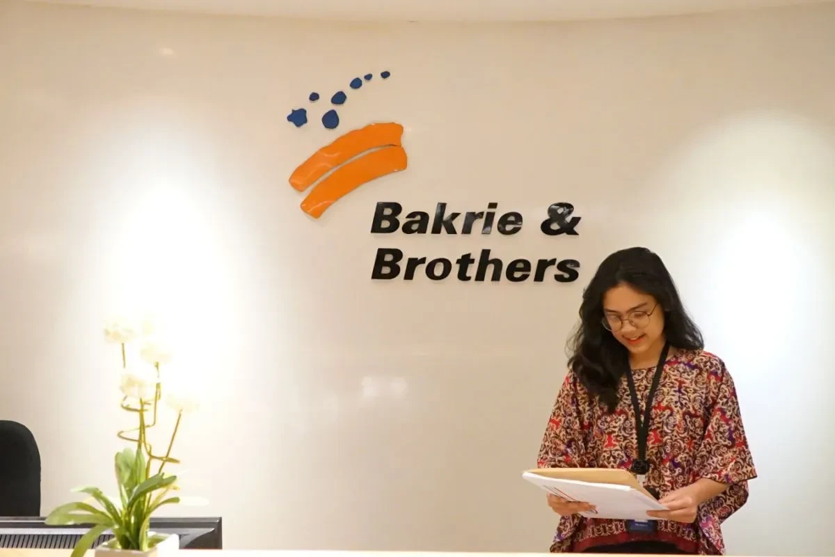 PT Bakrie & Brothers Tbk (BNBR)