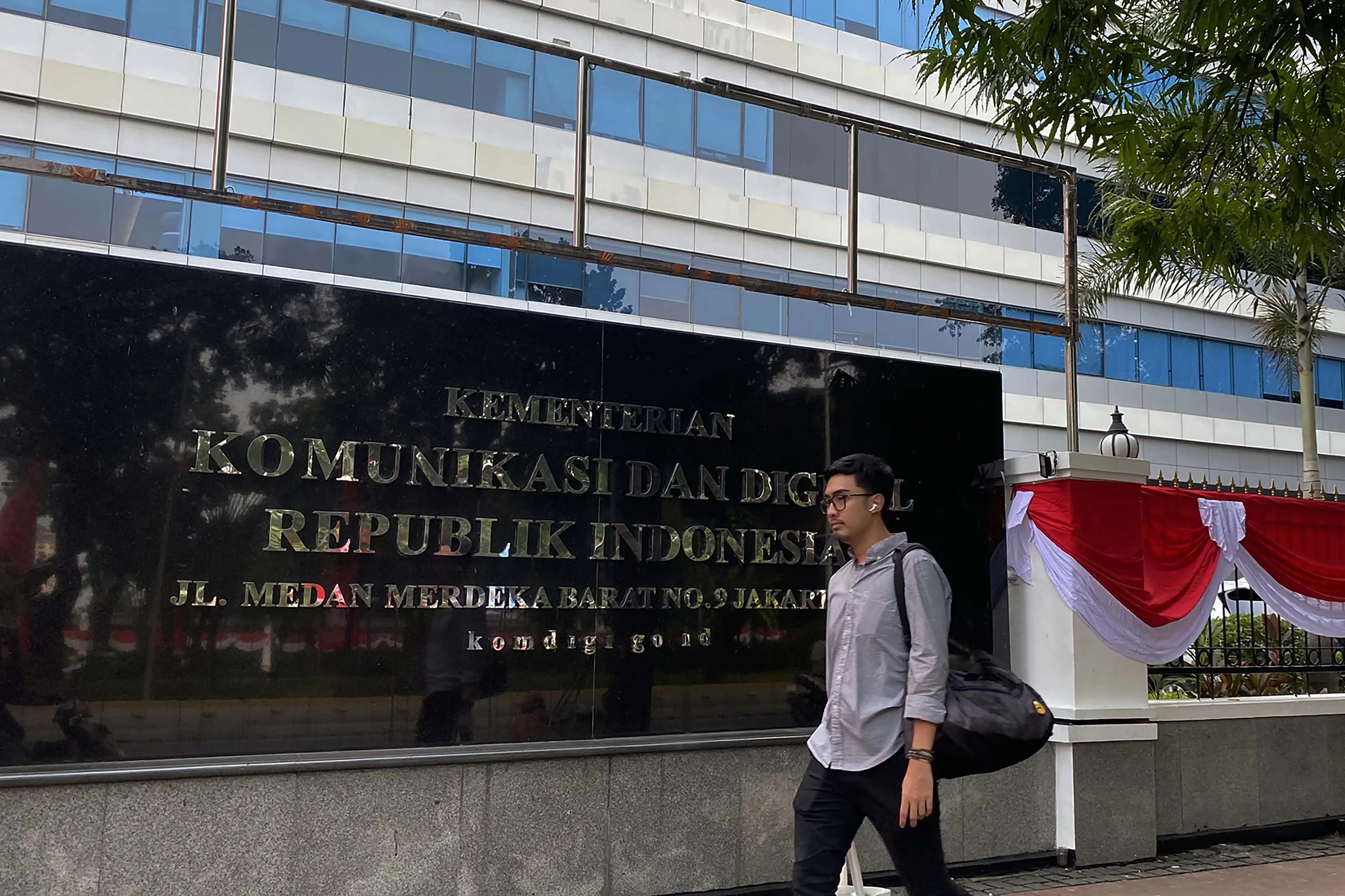 DPR Cecar Komdigi Soal Kebocoran Data Pelamar Kerja di Situs Resmi