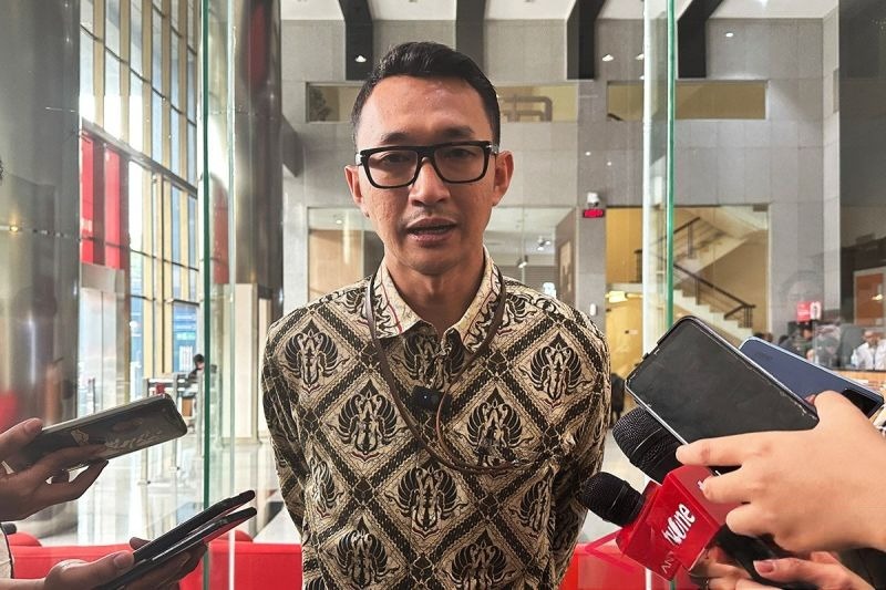 KPK Rampungkan Verifikasi Laporan 'Amplop Misterius' Menhut Raja Juli