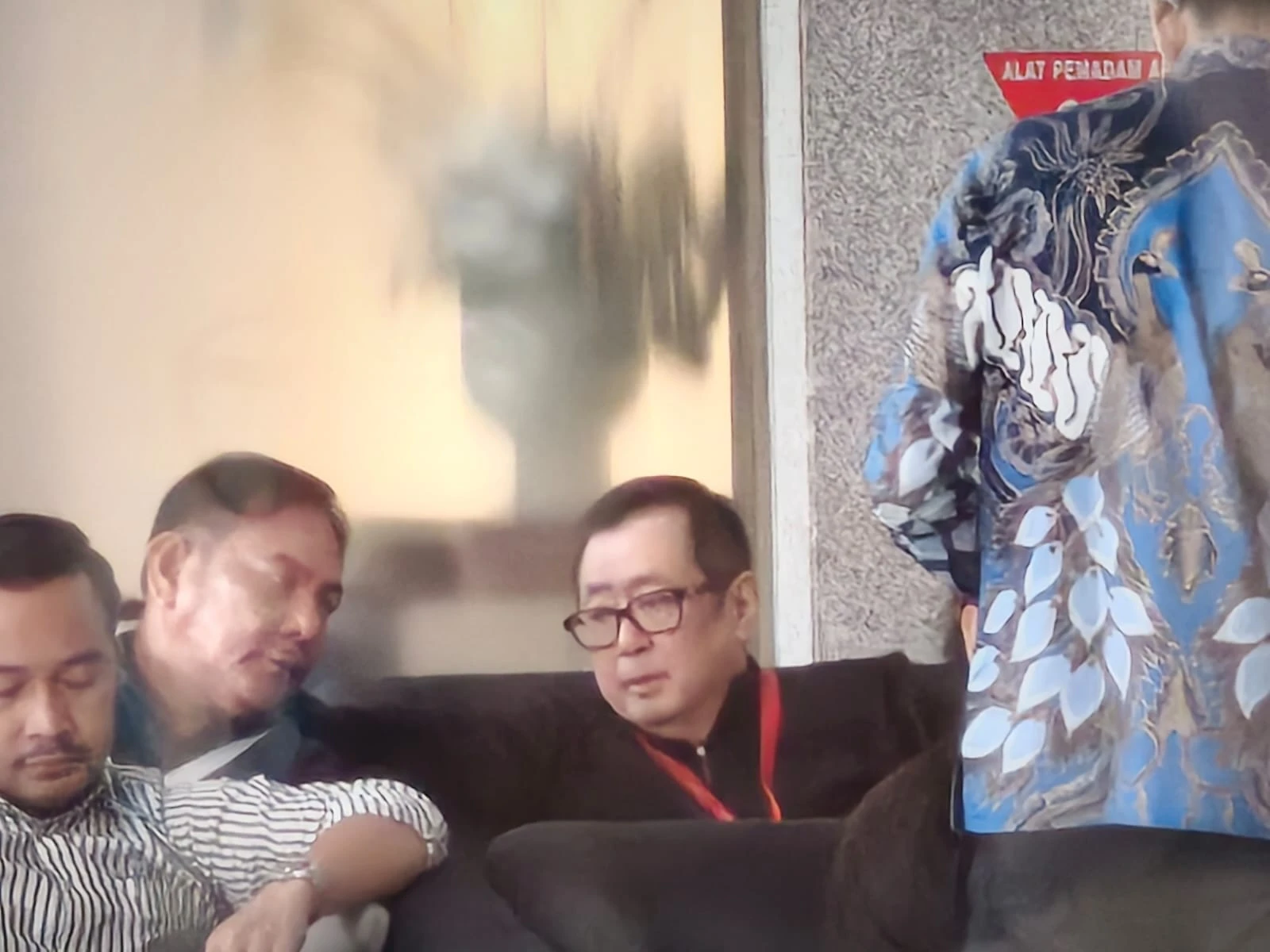 Sempat Mangkir Alasan Check-Up, Rudi Tanoe Penuhi Panggilan KPK Kasus Korupsi Bansos Beras