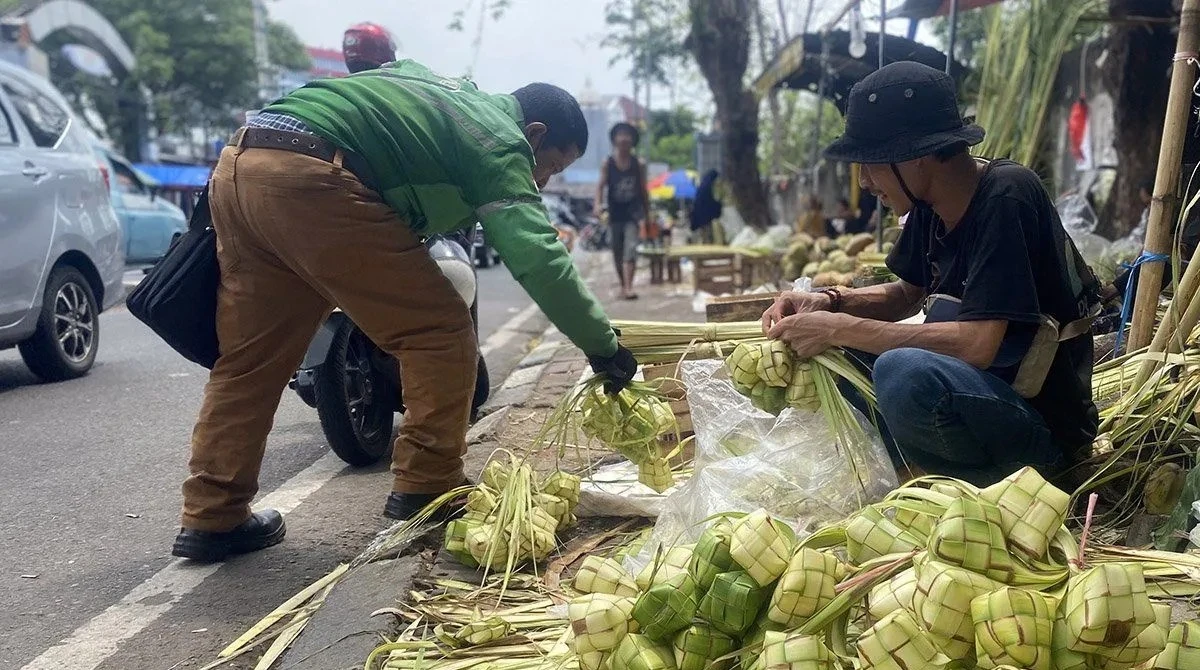 Mengenal Lebaran Ketupat, Sejarah, Tradisi, dan Filosofi di Baliknya