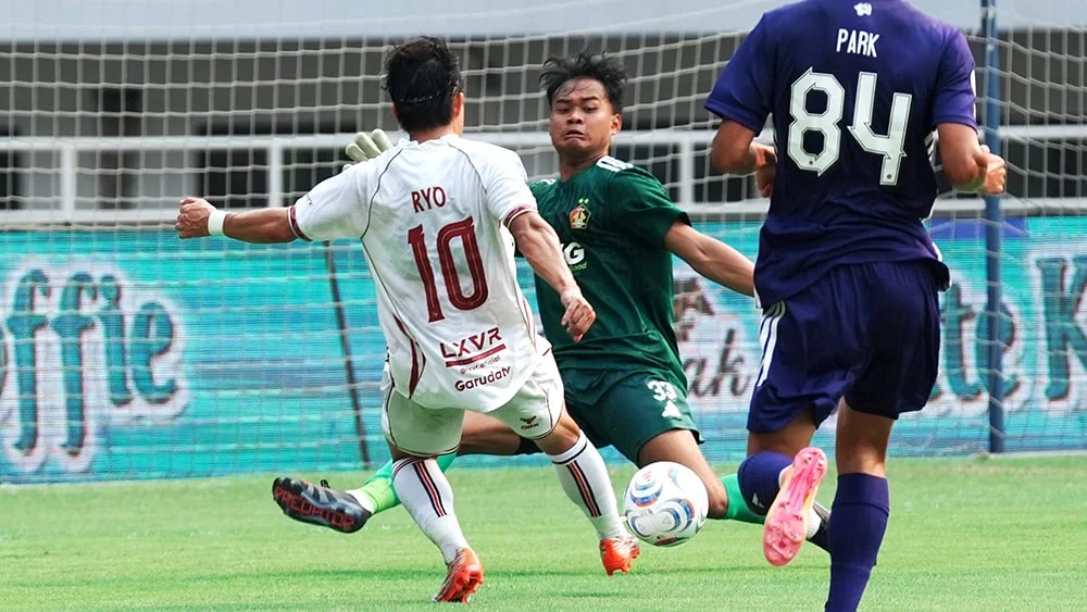 Kiper Persik Catat Clean Sheet dan 5 Saves Lawan Garudayaksa FC