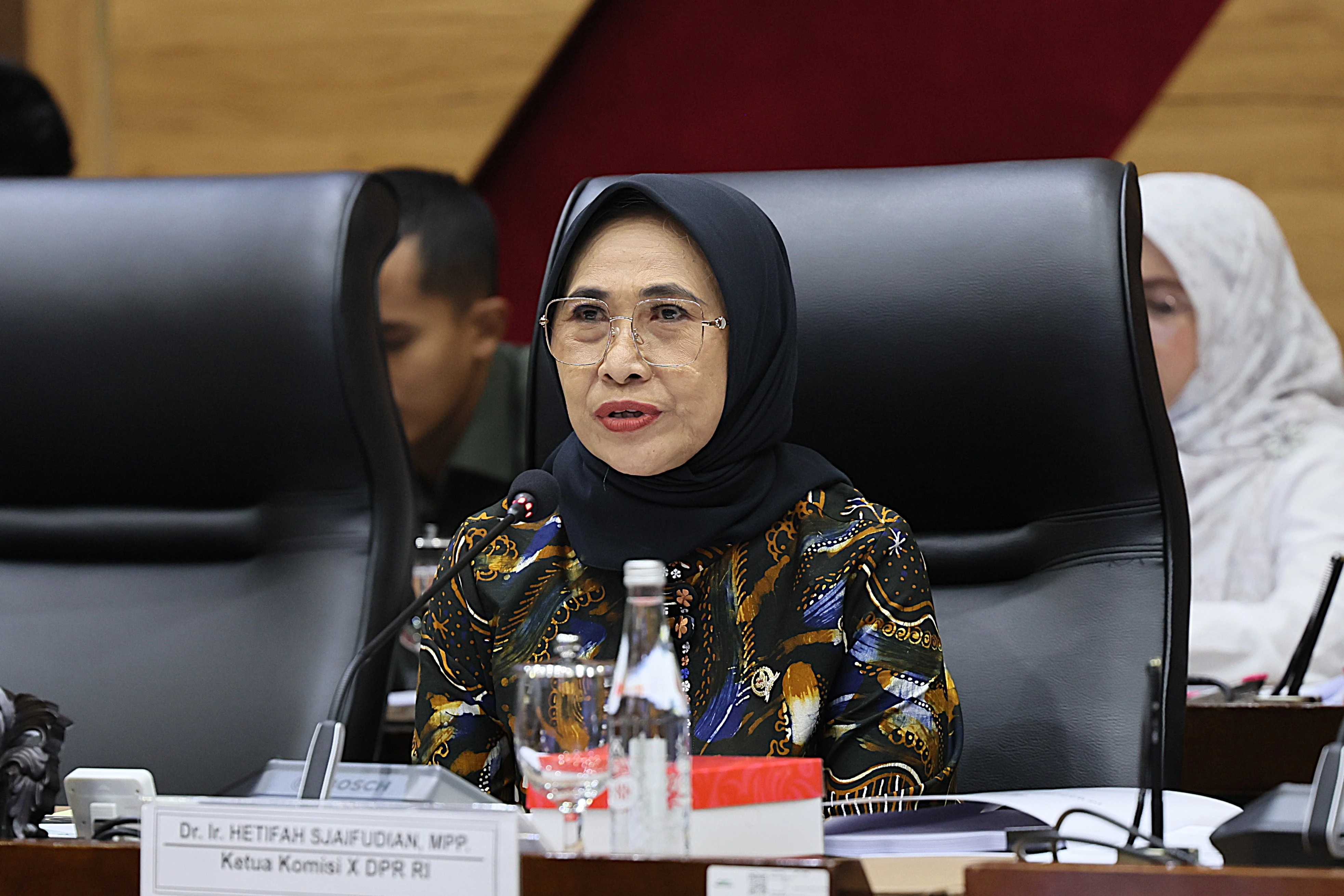 Pemerintah Perlu Jelaskan Rencana Pembentukan Universitas Republik Indonesia ke DPR