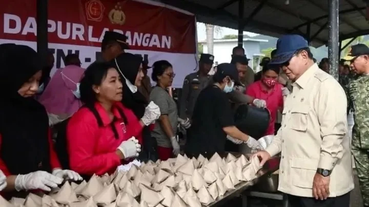 Bantu Korban Bencana Sumatra, Kemensos Dirikan Dapur Umum di 30 Titik