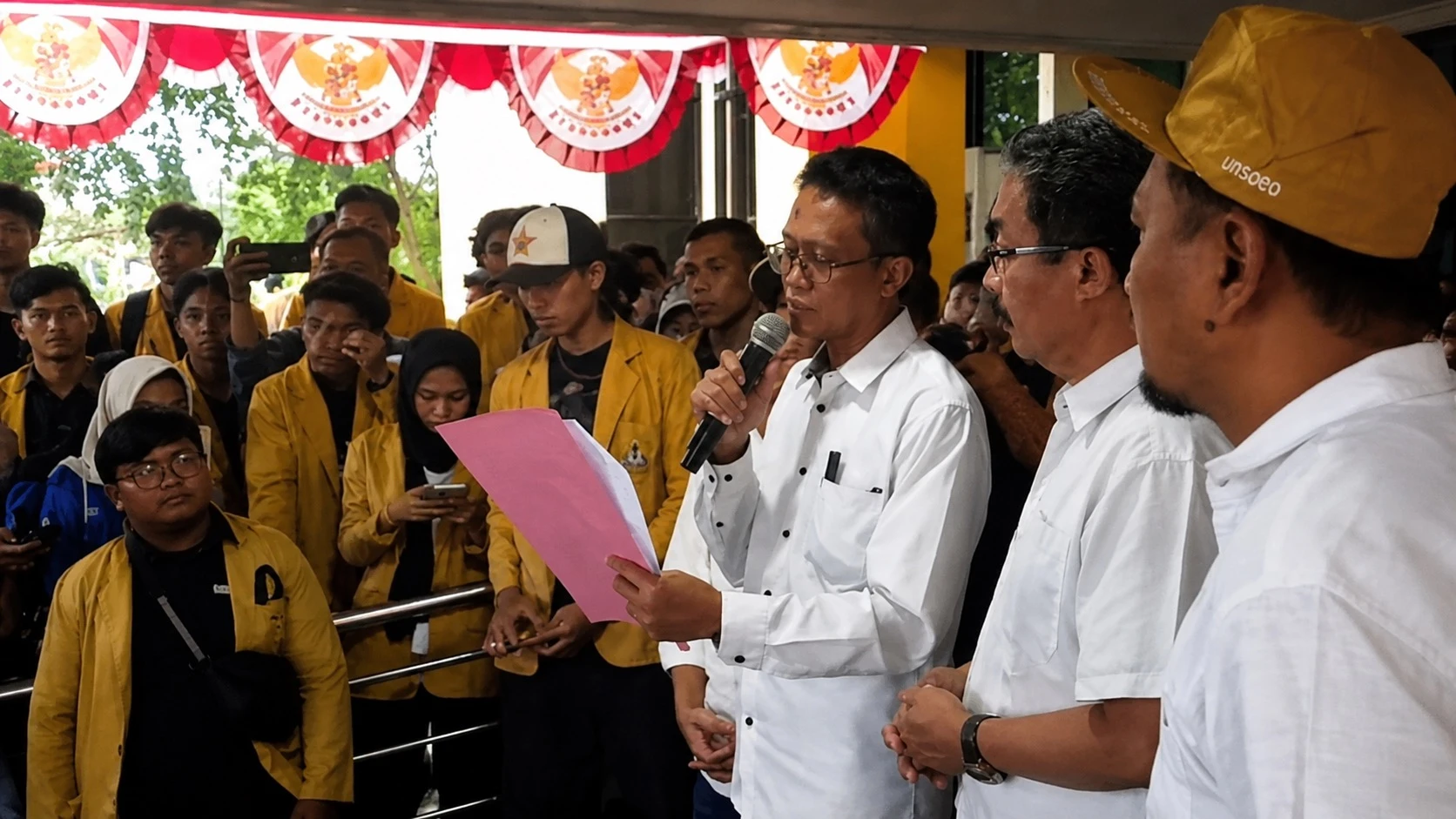 Mahasiswa Unsoed Desak Reformasi, Rektorat Sepakati 8 Poin Buntut OTT KPK