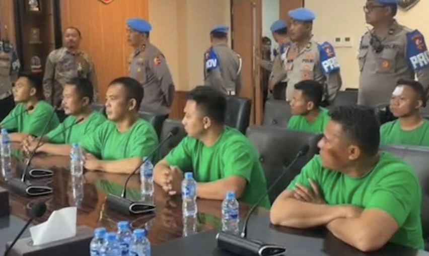 Ini Tujuh Nama Anggota Brimob Yang Melindas Affan Kurniawan