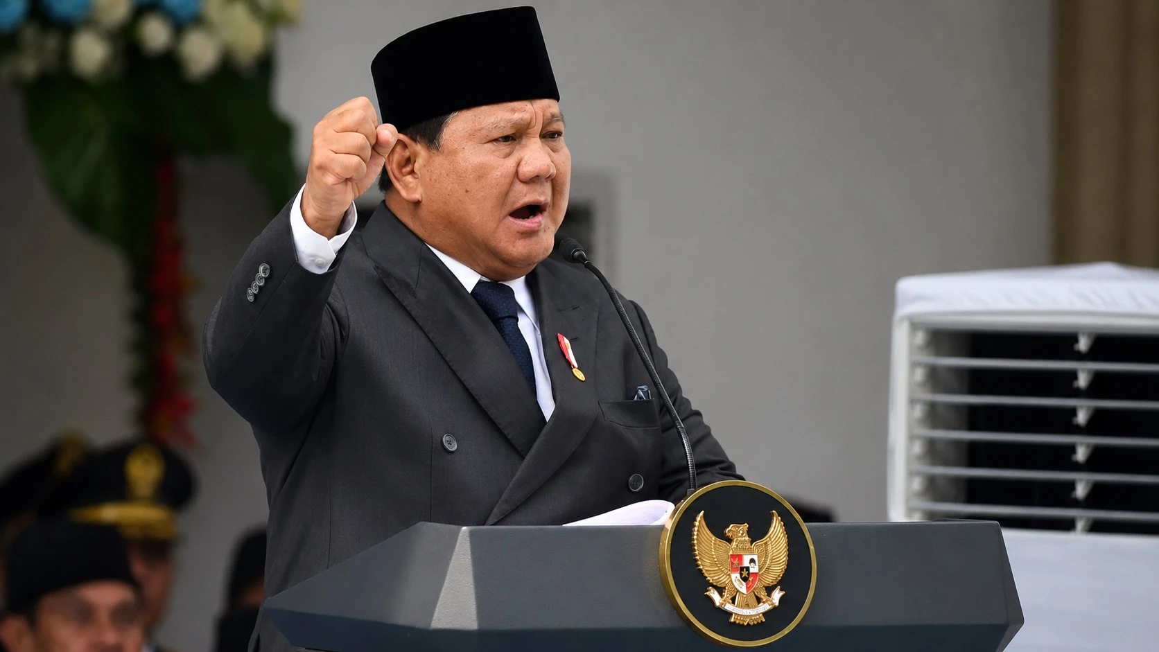 Prabowo Ancam Pecat Kepala SPPG Penyeleweng Program MBG