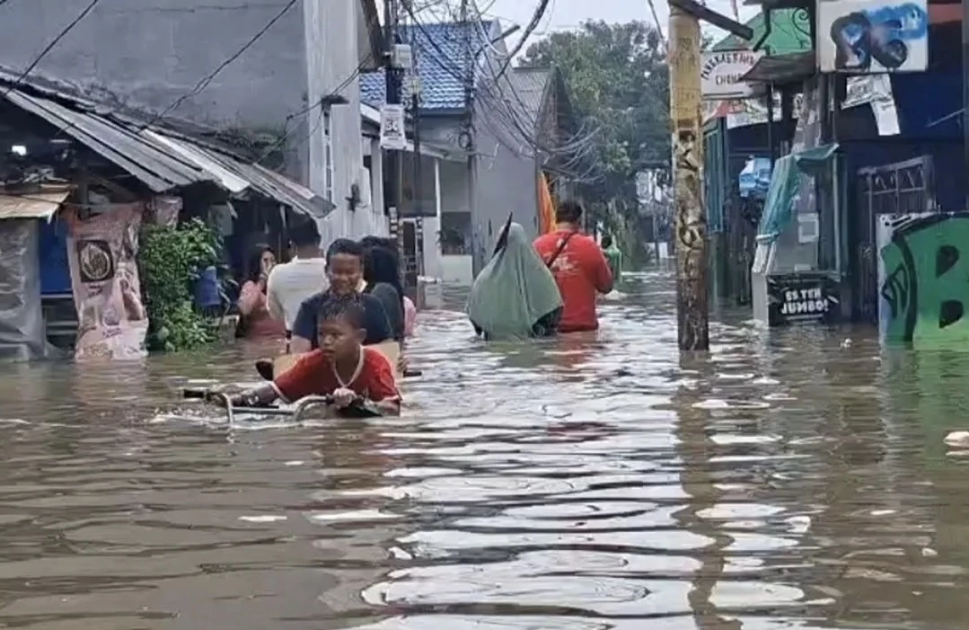 Banjir Hampir Merata Melanda Banten, NTB dan Jakarta