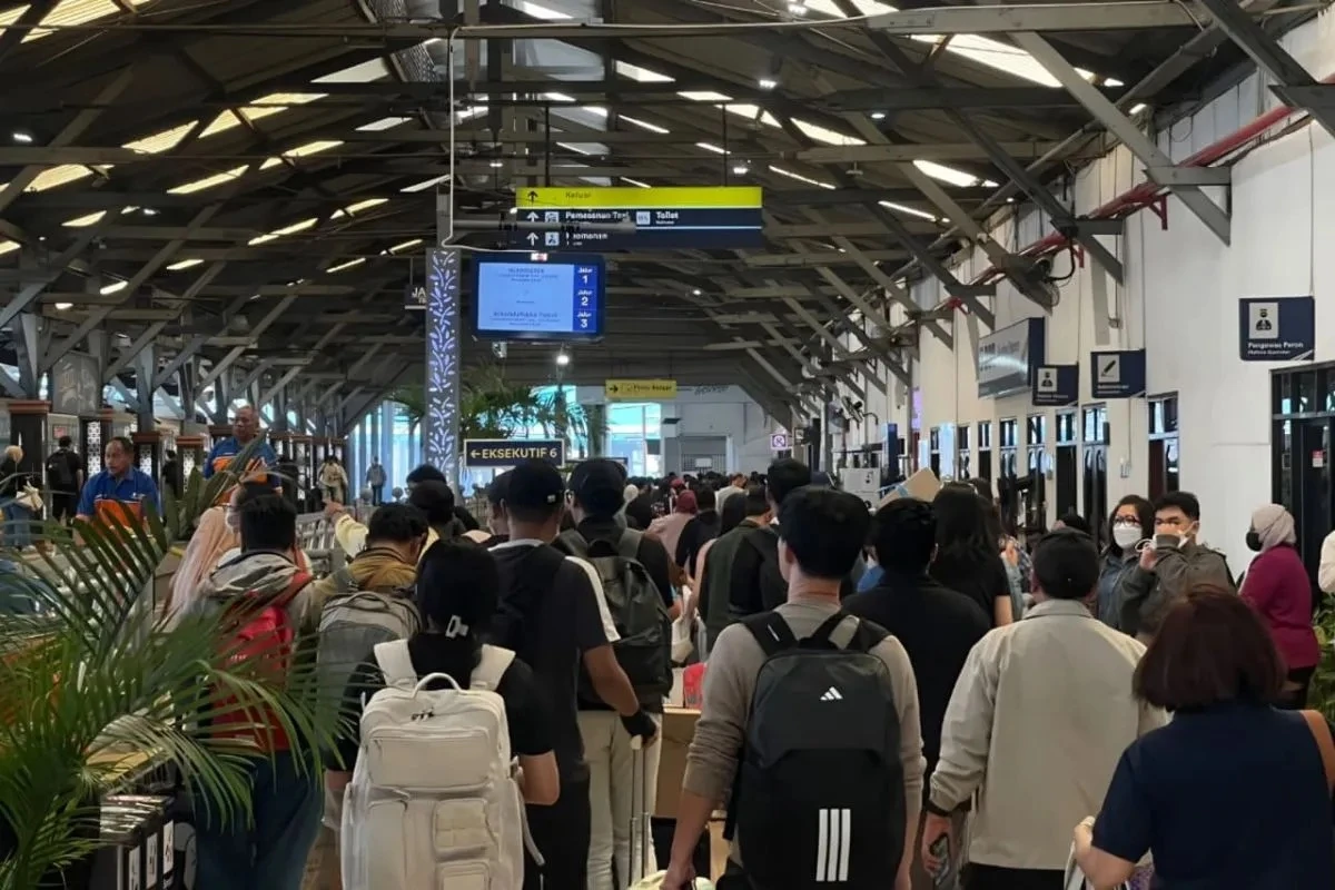 Jadi Alternatif Transportasi di Tengah Erupsi Krakatau, KAI Tambah 1.032 Kursi Surabaya-Jakarta