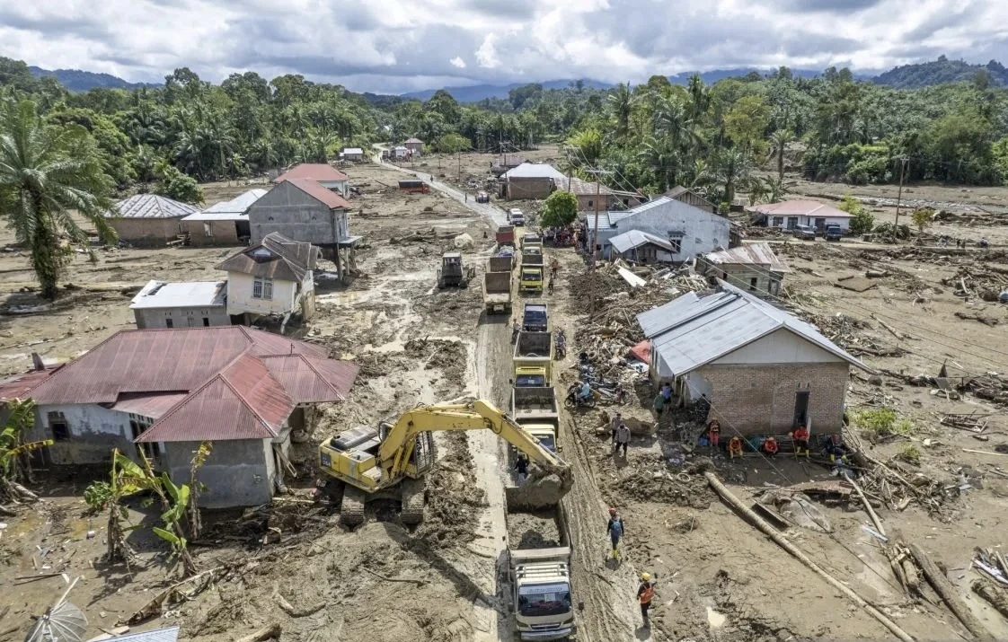 Banjir Sumatra Tak Kunjung Jadi Bencana Nasional, Prabowo: Hanya Tiga Provinsi