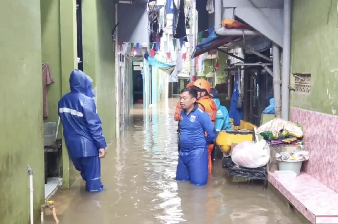Lagi, Banjir Rendam 39 RT dan 3 Ruas Jalan di Jakarta, Tertinggi Capai 3,5 Meter