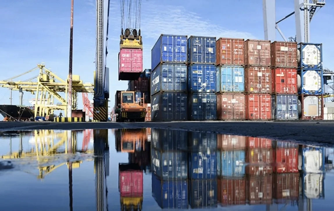 Gacor! Neraca Perdagangan RI Tetap Surplus hingga November 2025