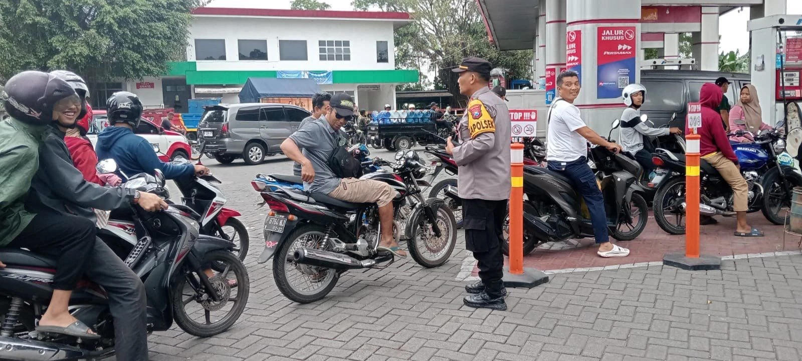 Stok BBM Jember Belum Normal, WFH dan Sekolah Daring Diterapkan hingga 12 September