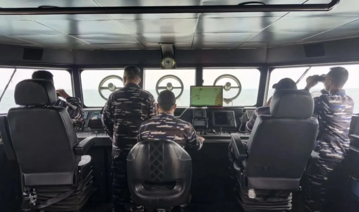 Prabowo Instruksikan TNI AL Cari Lima Jurnalis Hilang di Selat Sunda, 11 Kapal Dikerahkan