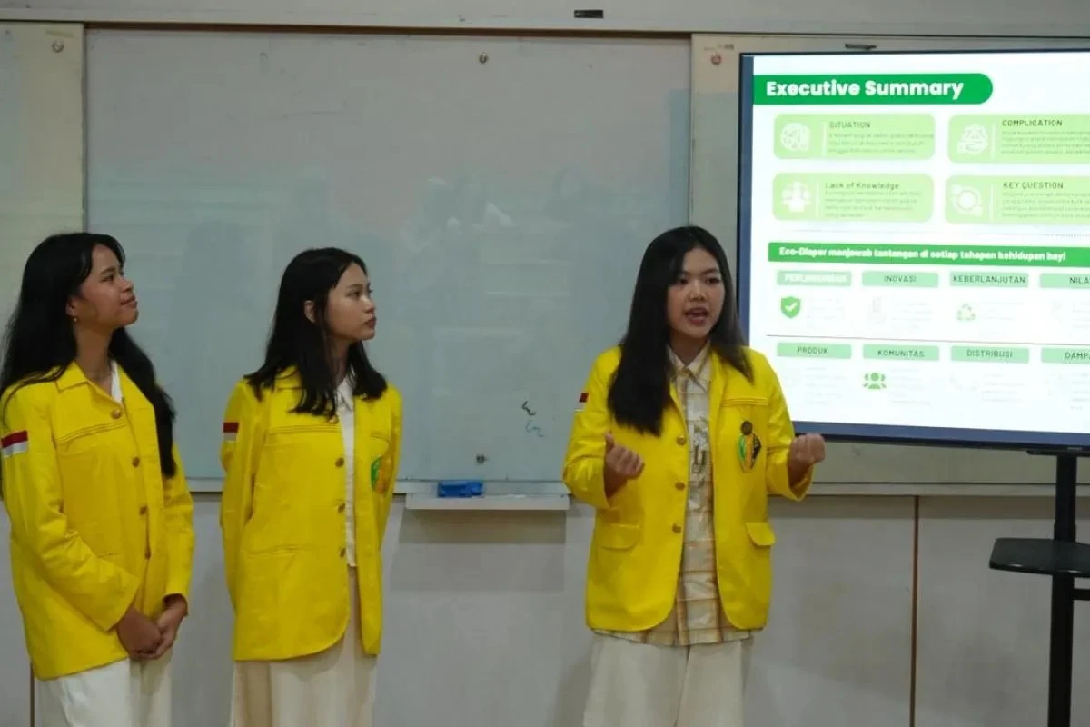 Mahasiswa UI Ciptakan Popok Bayi 100% Biodegradable